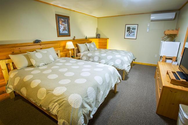 Adventure Inn Ely Экстерьер фото